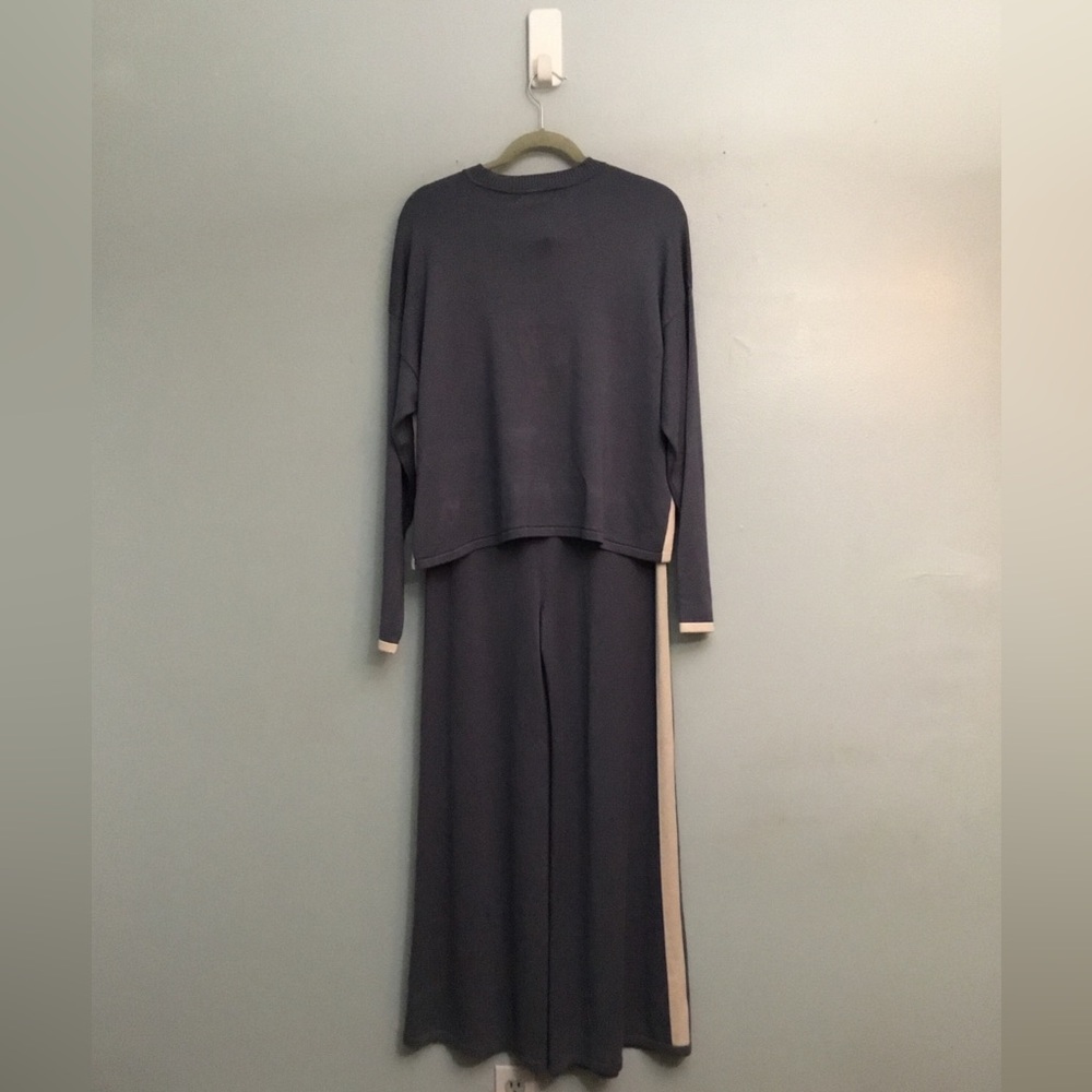 Sincerely Jules Navy Knit Top and Cream Stripe Detail - Picture 10 of 16
